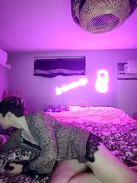 SMLove51 online show from February 2026 08:28:01 PM