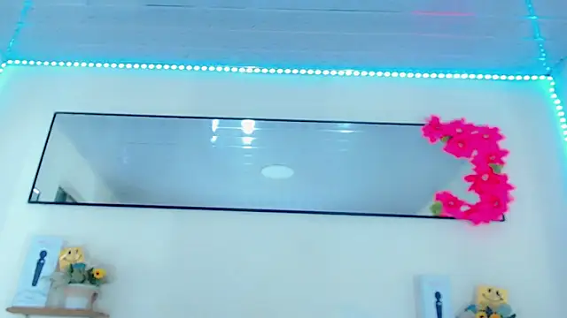 Snapshot of Karla_hot777 chatting on April 2026 01:27:02 PM Karla hot777 online show from April 2026 01:27:02 PM