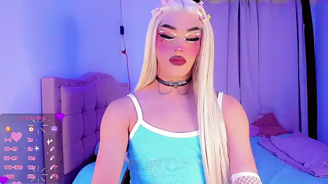 Snapshot of Shiaki_04 chatting on April 2026 04:39:01 AM Shiaki 04 online show from April 2026 04:39:01 AM