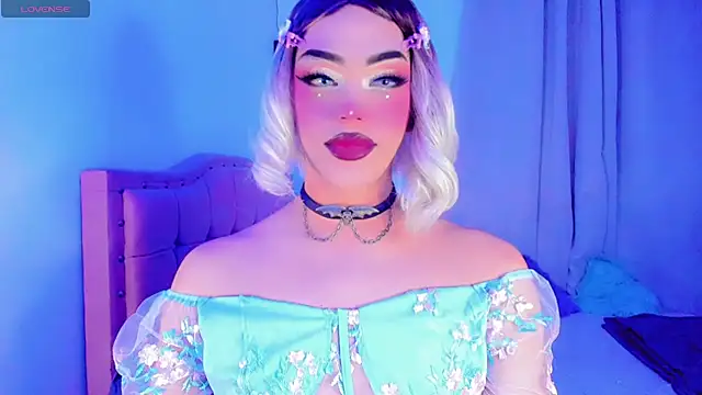 Snapshot of Shiaki_04 chatting on April 2026 04:38:02 AM Shiaki 04 online show from April 2026 04:38:02 AM