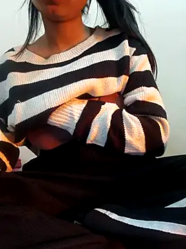 Only Lali online show from January 2026 03:10:02 AM