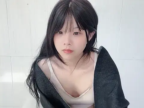 bunny-- online show from November 2025 04:48:02 AM