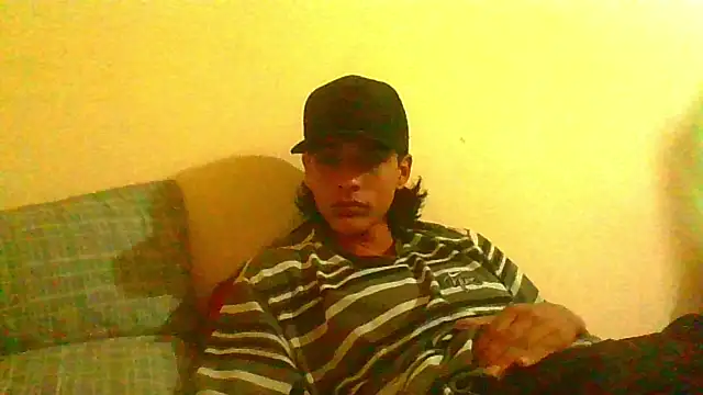 Snapshot of teoo_11 chatting on May 2026 04:20:01 AM teoo 11 online show from May 2026 04:20:01 AM