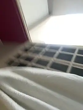 Snapshot of DARG_17 chatting on November 2025 10:10:01 PM DARG 17 online show from November 2025 10:10:01 PM