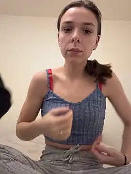 Snapshot of DuoDesir1 chatting on January 2026 06:22:02 PM DuoDesir1 online show from January 2026 06:22:02 PM