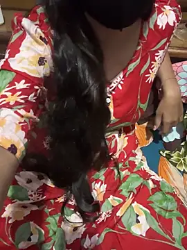 Snapshot of cutestpearl chatting on November 2025 04:40:02 PM cutestpearl online show from November 2025 04:40:02 PM