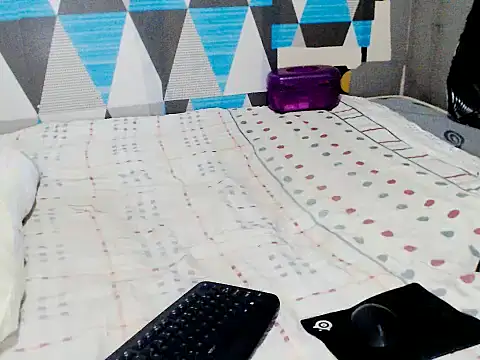 Savannah Cock online show from November 2025 05:55:01 AM