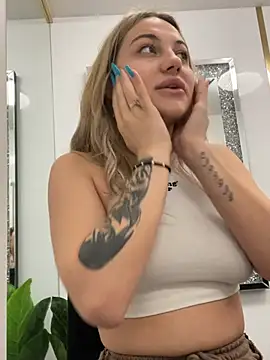 Chloe GraceeX online show from February 2026 07:04:01 PM