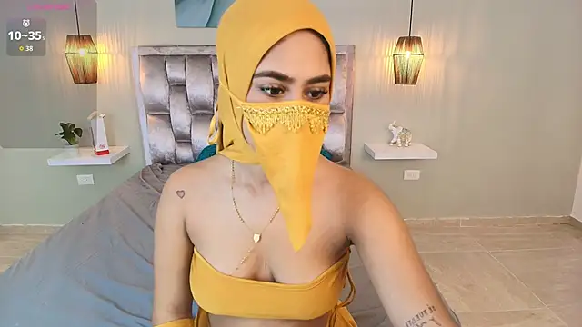 Snapshot of Natash_khalal chatting on November 2025 09:19:01 PM Natash khalal online show from November 2025 09:19:01 PM