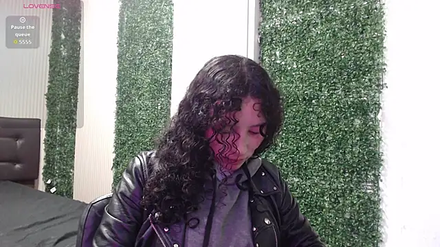 Snapshot of pettymoon1 chatting on November 2025 11:34:02 AM pettymoon1 online show from November 2025 11:34:02 AM