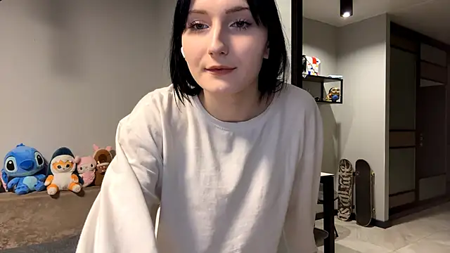 Snapshot of Nikaminion chatting on November 2025 09:09:02 AM Nikaminion online show from November 2025 09:09:02 AM