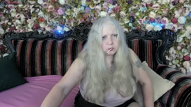 Snapshot of mariabelladonna chatting on July 2026 10:26:02 PM mariabelladonna online show from July 2026 10:26:02 PM