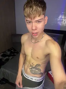 Snapshot of Handsome_boys69 chatting on March 2026 11:52:02 PM Handsome boys69 online show from March 2026 11:52:02 PM