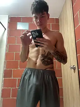 Snapshot of Handsome_boys69 chatting on April 2026 12:15:02 AM Handsome boys69 online show from April 2026 12:15:02 AM