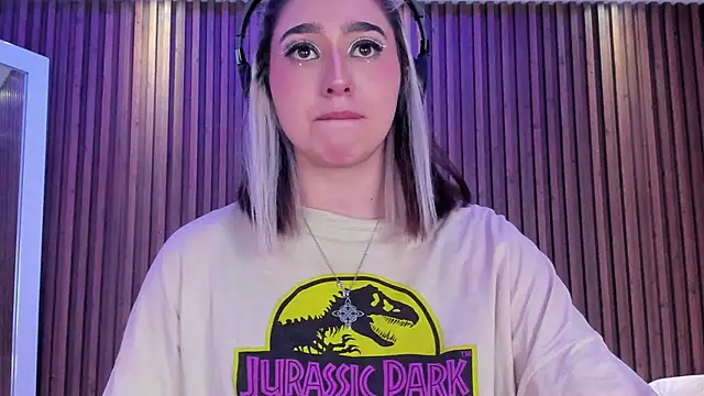 Snapshot of GabyRose9 chatting on April 2026 07:36:01 PM GabyRose9 online show from April 2026 07:36:01 PM