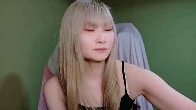 miyu0003 online show from March 2026 12:31:02 PM