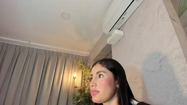 IsabelaStefano online show from July 2026 03:54:02 AM
