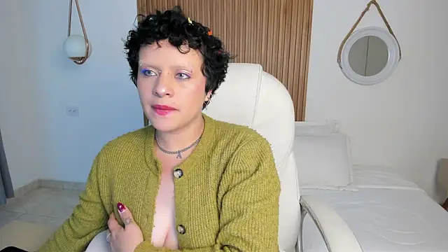 Alaska deluxe online show from April 2026 12:22:01 AM