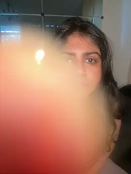 Snapshot of TiaBella_ chatting on April 2026 06:48:02 PM TiaBella online show from April 2026 06:48:02 PM