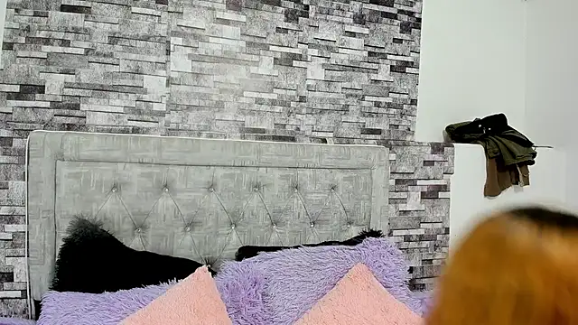 Anny willians online show from November 2025 03:04:01 PM