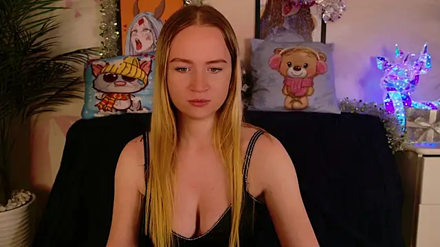 BigTitsLady- online show from December 2025 10:25:02 PM