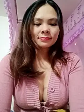 quynhquynh  online show from January 2026 02:06:02 AM