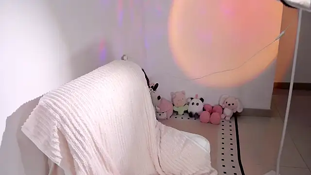 Snapshot of XIAOFENG-2025 chatting on March 2026 06:25:01 AM XIAOFENG-2025 online show from March 2026 06:25:01 AM