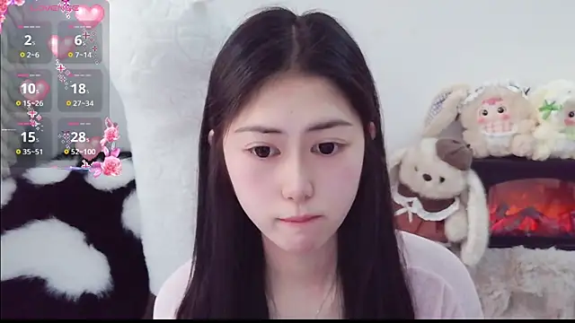 Snapshot of TuTu-077 chatting on April 2026 04:33:02 AM TuTu-077 online show from April 2026 04:33:02 AM