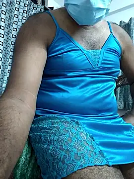 Littlehardon online show from December 2025 06:04:02 PM