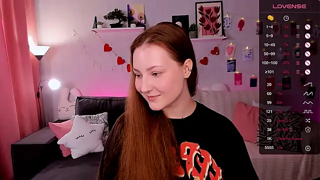 Snapshot of velvet_cherry_ chatting on April 2026 09:01:01 AM velvet cherry online show from April 2026 09:01:01 AM