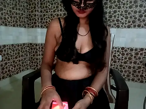 Snapshot of Sassy_Shanvi chatting on April 2026 11:13:02 PM Sassy Shanvi online show from April 2026 11:13:02 PM