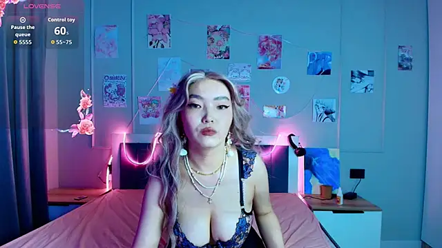 junamiin online show from December 2025 07:21:02 PM