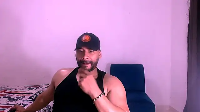 musclehetero online show from November 2025 11:05:01 PM