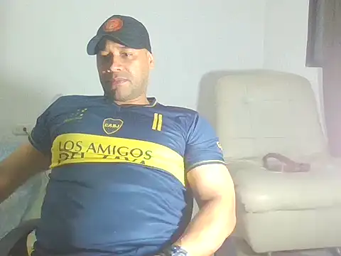 musclehetero online show from December 2025 11:23:02 PM