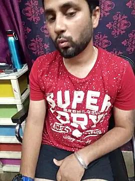 Snapshot of Cute_Lucky chatting on April 2026 10:10:01 AM Cute Lucky online show from April 2026 10:10:01 AM