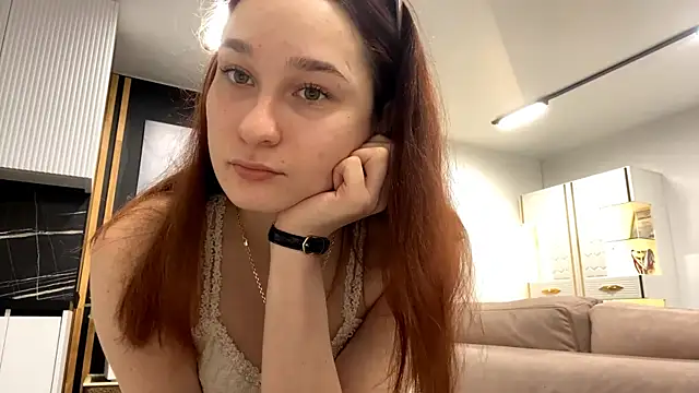 AylaRuer online show from November 2025 11:03:02 AM