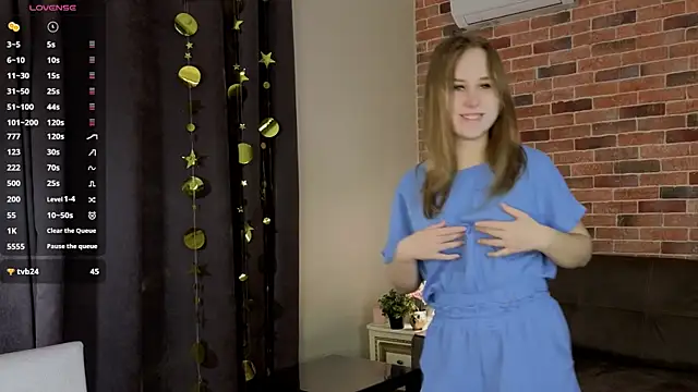 Snapshot of VoidElaris chatting on January 2026 06:10:02 PM VoidElaris online show from January 2026 06:10:02 PM