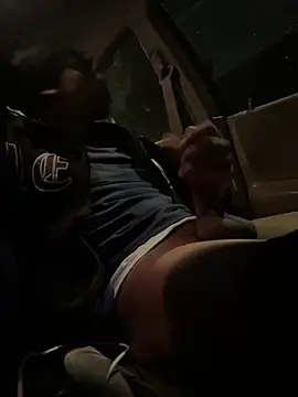 homedeepstrokes215 online show from December 2025 03:11:01 AM