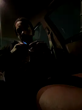 homedeepstrokes215 online show from December 2025 10:13:01 AM