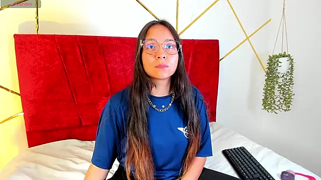 Julieta Lein  online show from January 2026 09:16:02 PM