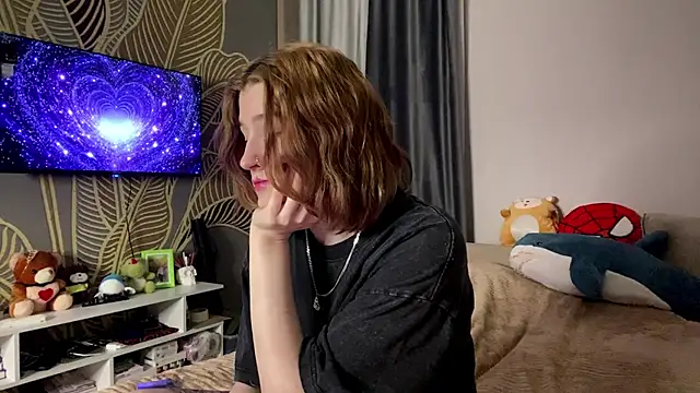 Snapshot of Marimari_maur chatting on April 2026 02:11:01 PM Marimari maur online show from April 2026 02:11:01 PM