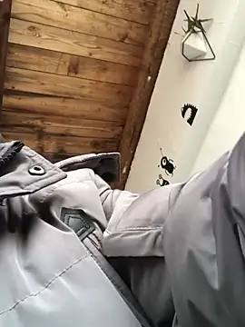 Spielzeugtwink online show from February 2026 01:29:02 PM