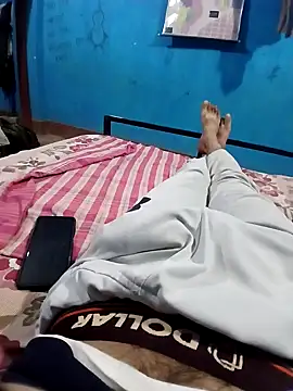 Snapshot of vaasuboy01 chatting on April 2026 05:53:02 PM vaasuboy01 online show from April 2026 05:53:02 PM