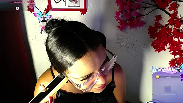 Snapshot of chleo_rosse chatting on June 2026 03:06:02 PM chleo rosse online show from June 2026 03:06:02 PM