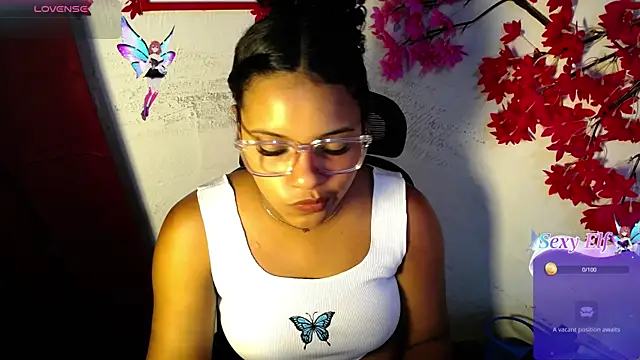 Snapshot of chleo_rosse chatting on July 2026 03:13:02 AM chleo rosse online show from July 2026 03:13:02 AM