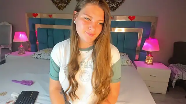 LiiaVelvet online show from March 2026 04:07:01 AM