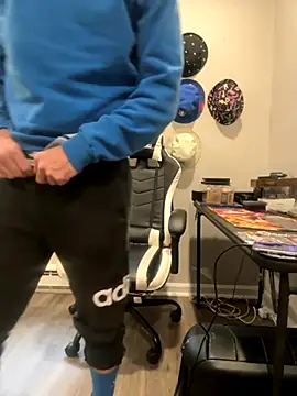 strippingmale1 online show from December 2025 03:06:01 PM