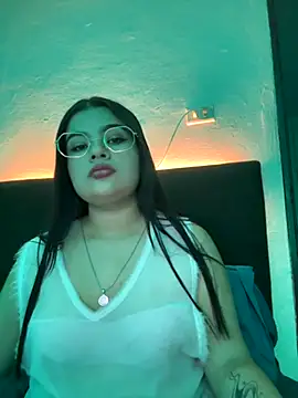 LouisaAlcott online show from November 2025 10:53:02 PM