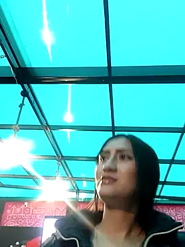 Marilyn 1-2 online show from December 2025 10:48:01 PM