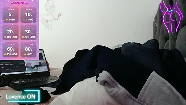 Scarlett mus online show from February 2026 12:42:02 PM